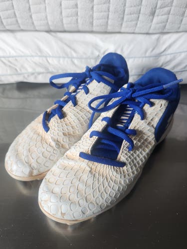 Under Armour Glyde 2.0 RM #3026607-102 Blue / White Softball Cleats Youth Size 3.5Y