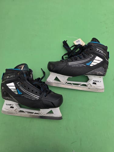 Intermediate True Catalyst 7x4 Hockey Goalie Skates Regular Width 6.5