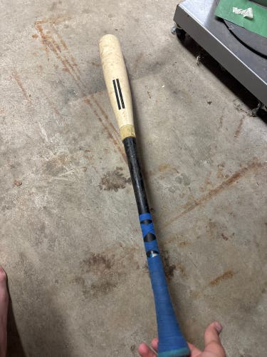 2023 Warstic Bonesaber Hybrid BBCOR Certified Bat (-3) 29 oz 32" (Used)