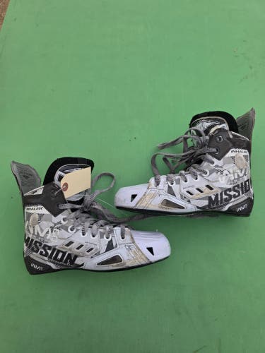 Intermediate Mission Inhaler WM03 Inline Skates Wide Width Size 4 (Boot only)