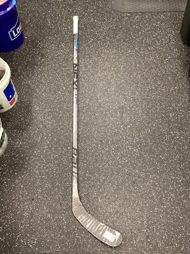 Used Bauer NEXUS 8000 Senior One Piece Left 102 Flex 11851-S000053147
