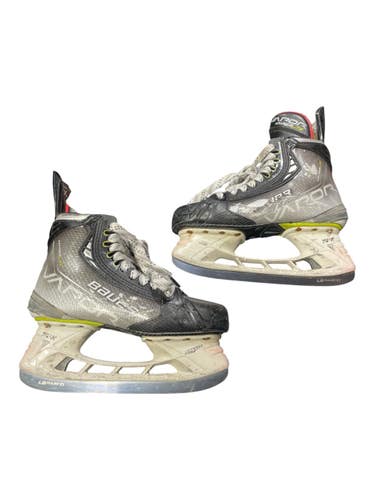 Used Bauer HYPERLITE Senior Hockey Skate Senior 6 11873-S000246556