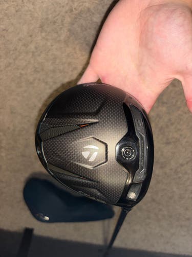 Men’s TaylorMade Qi4D LS Driver Right Handed Driver Stiff Flex 9 Loft Graphite Shaft 45.75”