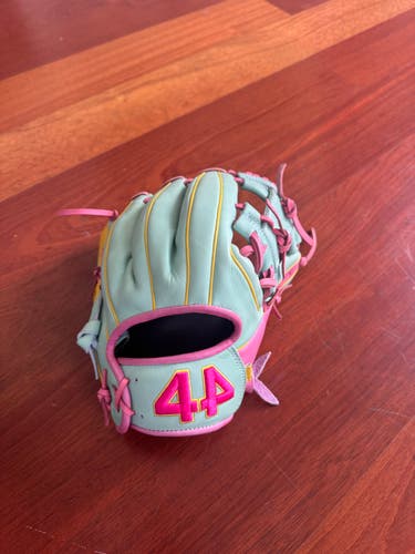 44 Pro RH Infield 44 Pro PRX Elite 11.5” Pro Japan Kip infield glove. Baseball Glove 11.5" (New)