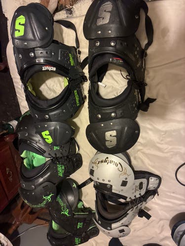 Used Champro Shock Wave Shoulder Pads / Schutt Jr Blocker / All Star / Schutt YFlex 5.2 / Schutt Yfl