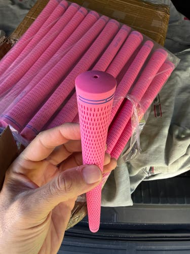 Golf360 grips in standard 10 pc 
Pink  edition