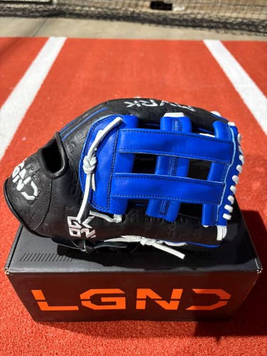 2026 LGND MVRK GLOVE Black/Blue 12.5" (New)