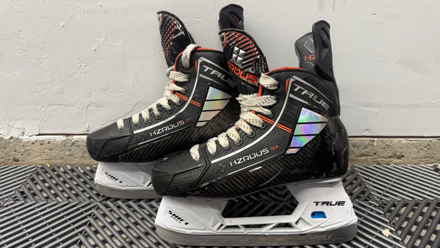 True HZRDUS 9x Intermediate Skates | Size 6R (Used)