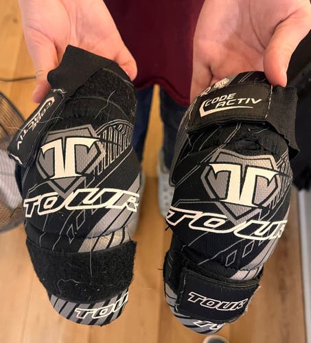 Youth Medium Tour Elbow Pads (Used)