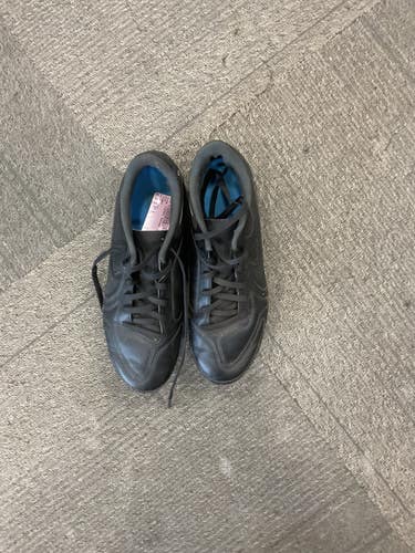 Used Nike Soccer Cleats Black Youth 07.0 11614-S000245410