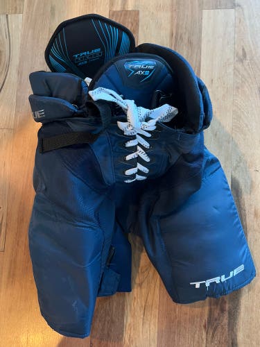 Junior XL True Ax9 Hockey Pants (Used)