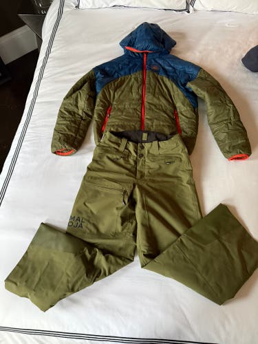 Medium/Large Kids Unisex Maloja Ski Outfit (Used)