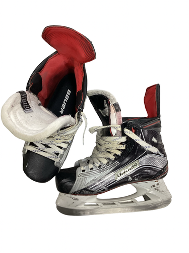 Used Bauer VAPOR Senior Hockey Skate Senior 5 11613-S000191427