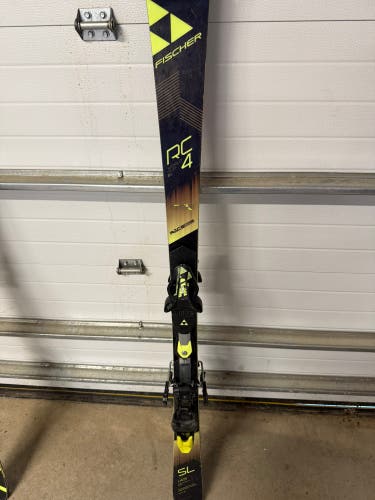 Fischer RC4 WC SL 145 cm Racing Skis With Bindings Max Din 11 (Used)