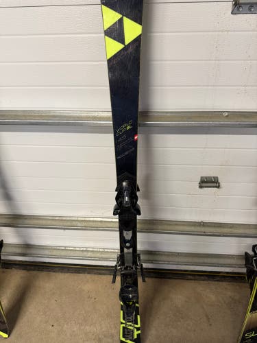 Fischer RC4 SL 145 cm Racing Skis With Bindings Max Din 11 (Used)