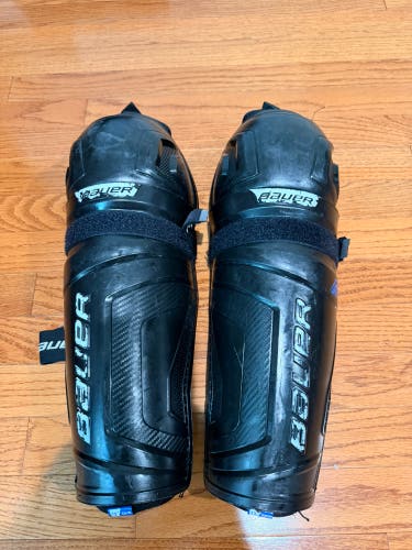Intermediate Bauer X- 13" Shin Pads (Used)