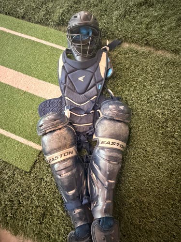 Intermediate Easton Jen schro Catcher's Combo (Used)