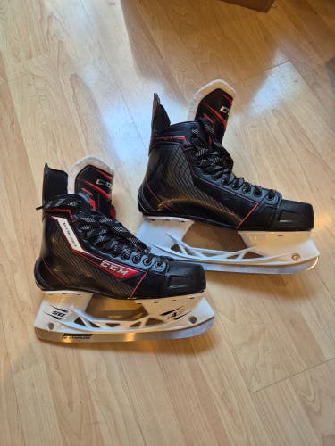 Black/Gray CCM JetSpeed 270 Hockey Skates Extra Wide Width 10.5 (Used)