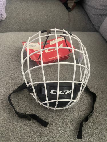 Large CCM FM580 Full Cage (New)