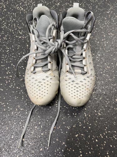 Used Nike LAX Cleats Girls Grey Junior 04.5 11849-S000045032