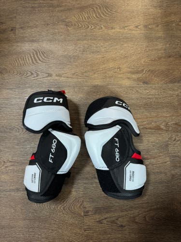 Senior Large CCM JetSpeed FT680 Elbow Pads (New)