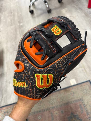 Wilson A2000 October 2026 GOTM - Baseball Glove 11.5" (New)