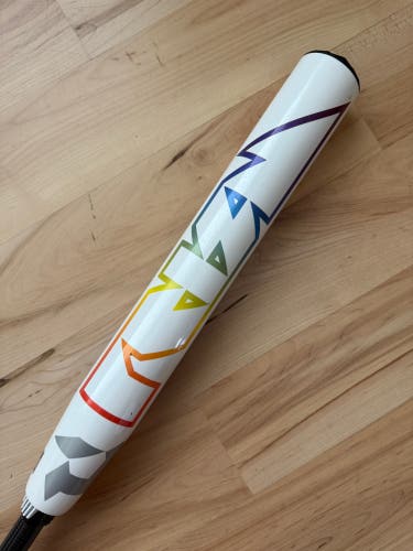 2025 DeMarini Prism 33/22 (-11) Fastpitch Softball Bat