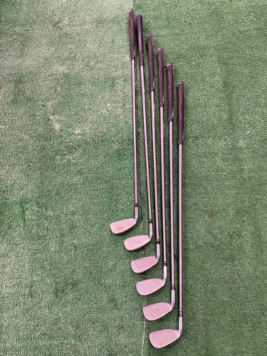 Titleist DCI 822 Oversize Iron Set Right Handed | Regular Flex Graphite Shaft