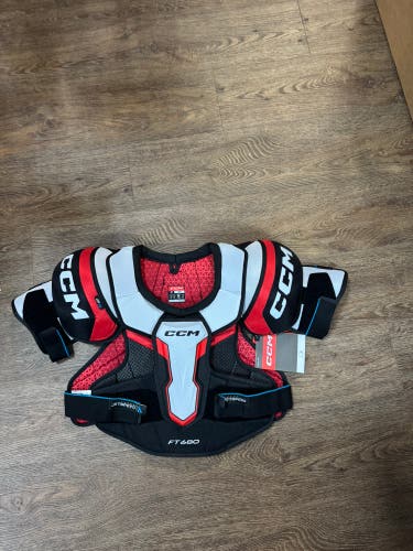 Large Senior CCM JetSpeed FT680 Shoulder Pads (New)