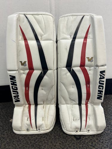 Youth 24"+1.5 Vaughn Velocity V6 Goalie Leg Pads (Used)