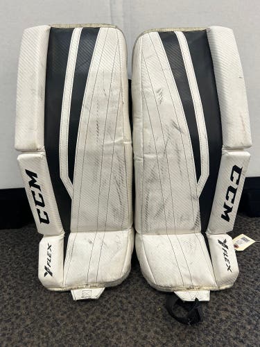 Junior 24" CCM YFlex Goalie Leg Pads (Used)