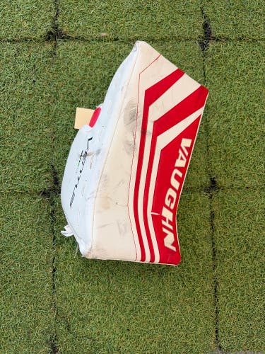 Youth Vaughn Ventus SLR2 Regular Goalie Blocker (Used)