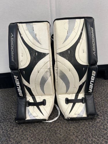 Youth 22" Bauer Prodigy Goalie Leg Pads (Used)