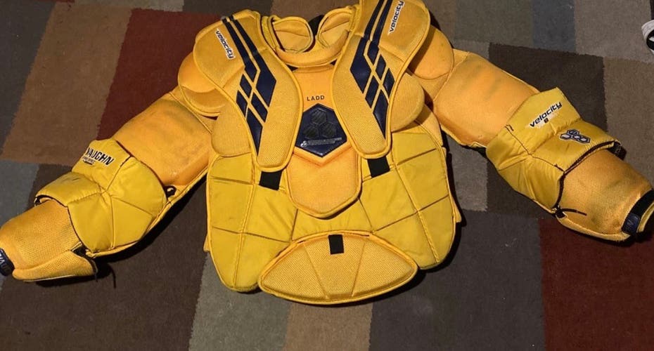 Used XL Vaughn Velocity VE8 Pro Goalie Chest Protector