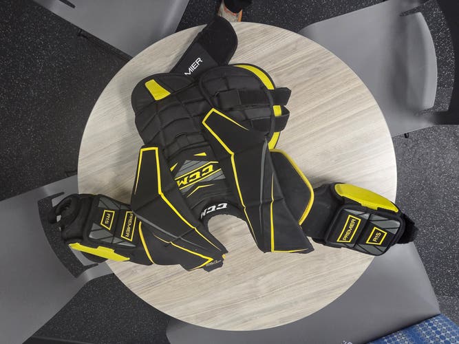 Small / Medium CCM Premier R1.5 Goalie Chest Protector (Used)