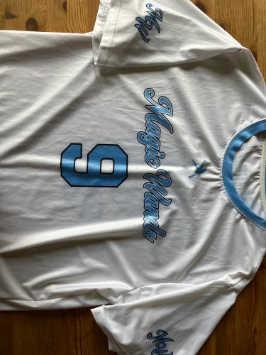 White XL Men's Shirt (Used)