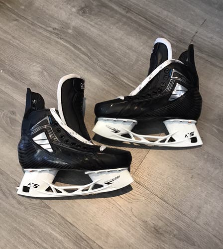 True Pro Custom Hockey Skates w/ CCM 287mm Runner Pro Stock 11.5 Landeskog (New)