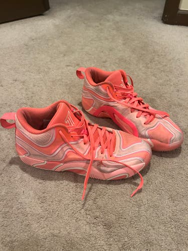 Men's Size M 10.5 (W 11.5) Jordan Shoes (Used)