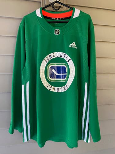Green Size 56 Adidas Jersey (Used)