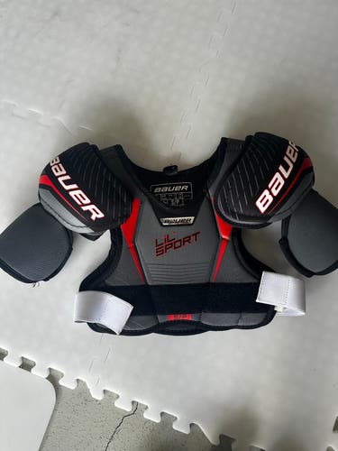 Bauer Shoulder Pads