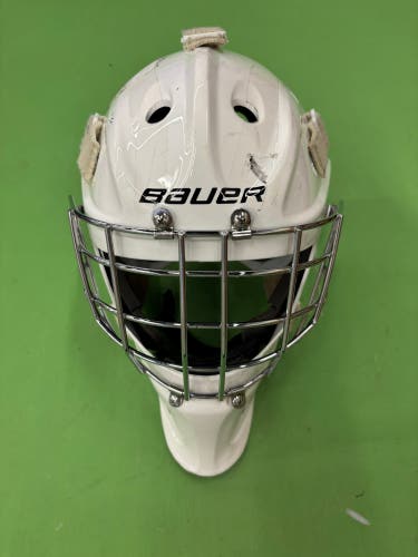 White Senior Bauer Profile 930 Goalie Mask
