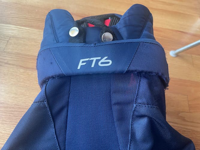 Junior Large Navy CCM JetSpeed FT6 Hockey Pants (Used)
