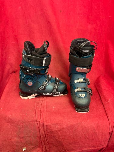 Ski Boots: Salomon QST Access 90 Ski Boots
Size: 25/25.5
Boot length: 298mm
Width: 104mm
Flex: 90