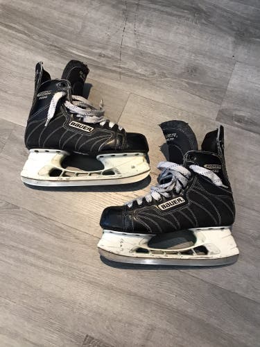 Bauer Supreme 8090 Hockey Skates Extra Wide Width 8.5 Seal Team 6 (Used)