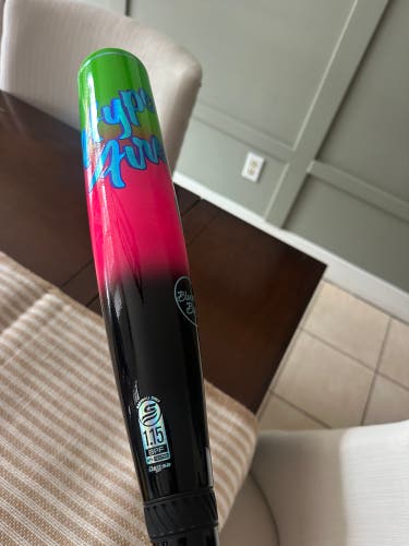 2027 Easton Hype Fire Composite USSSA Certified Bat (-8) 22 oz 30" (Used)