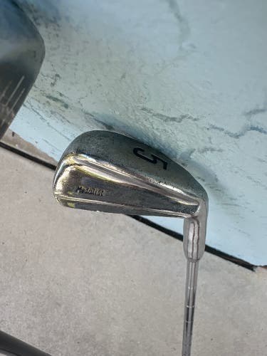 Golf clubs