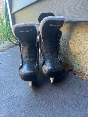 2015 Bauer Supreme 140 Hockey Skates 10 (Used)