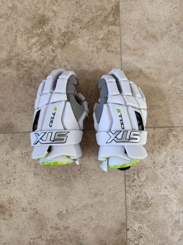 STX Cell vi Lacrosse Gloves (Used)