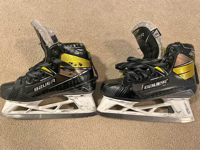 Bauer Supreme 3S Hockey Goalie Skates - Junior Size 3 (D)