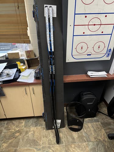 Senior Bauer Team Nexus Left Hand Hockey Stick P28 77 Flex Pro Stock (New) - [2-Pack]